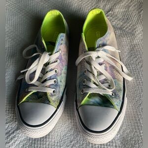 Converse All Star Chuck Taylor Digital Flower Print